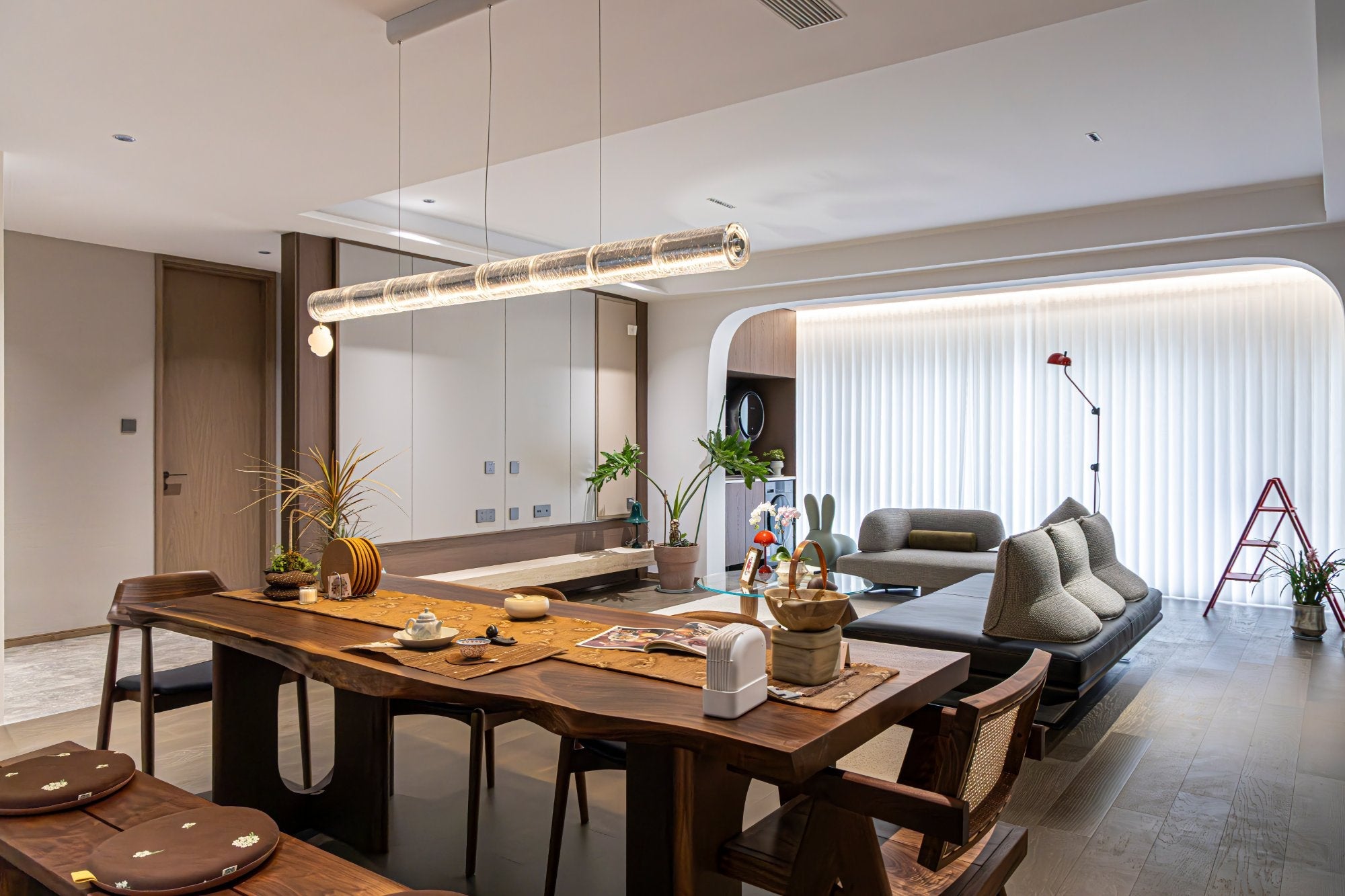 High-End Custom Storage Solutions for Modern Singapore Homes