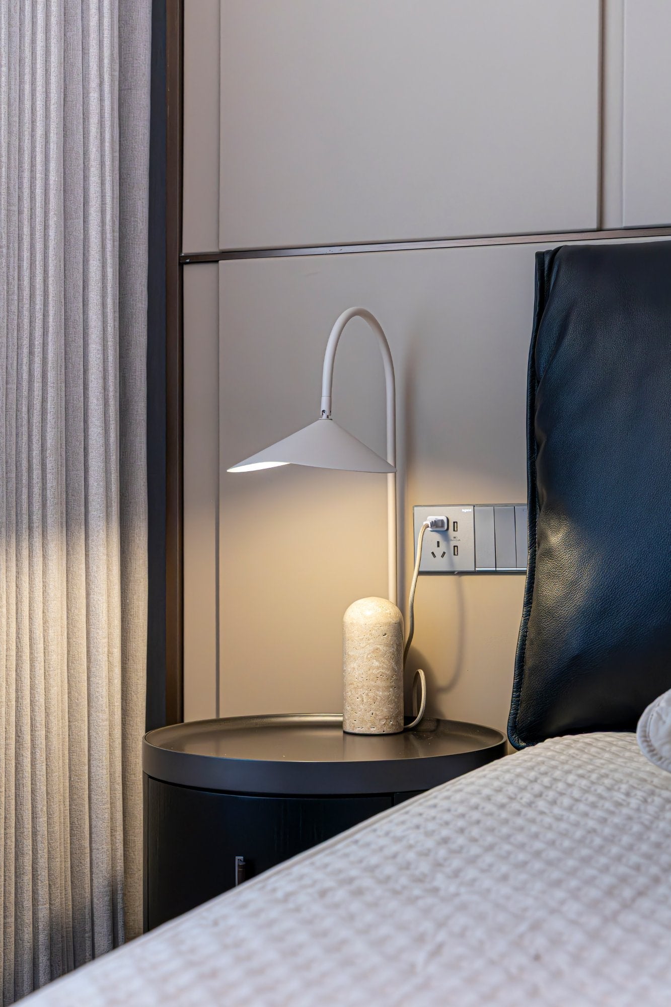 Transform Your Space: Top Design Trends Singapore Homes Need