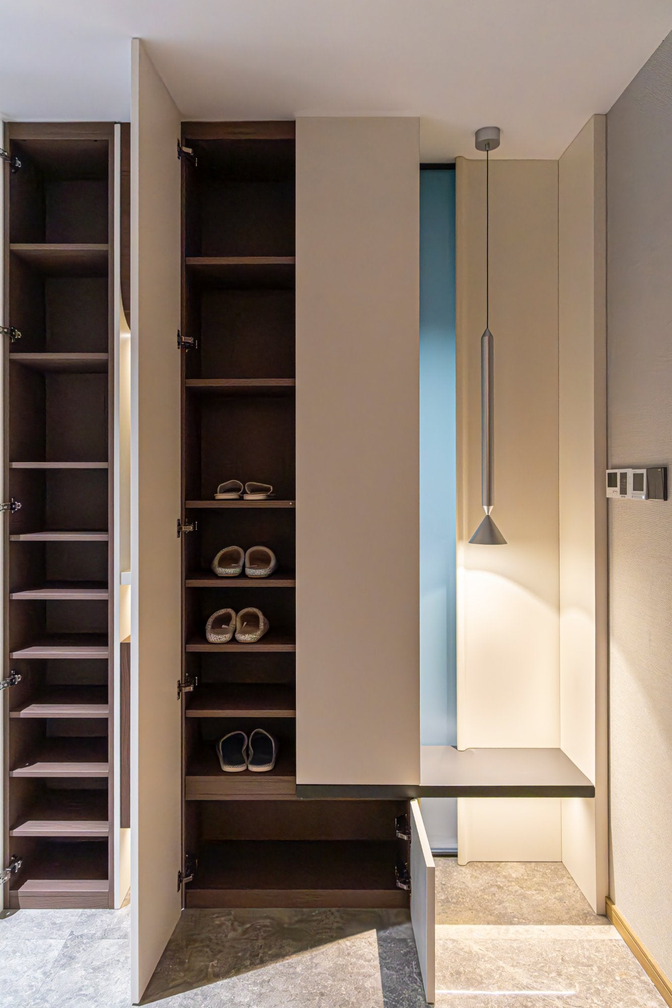 Singapore Custom Wardrobe for Landed Homes: A Design Guide