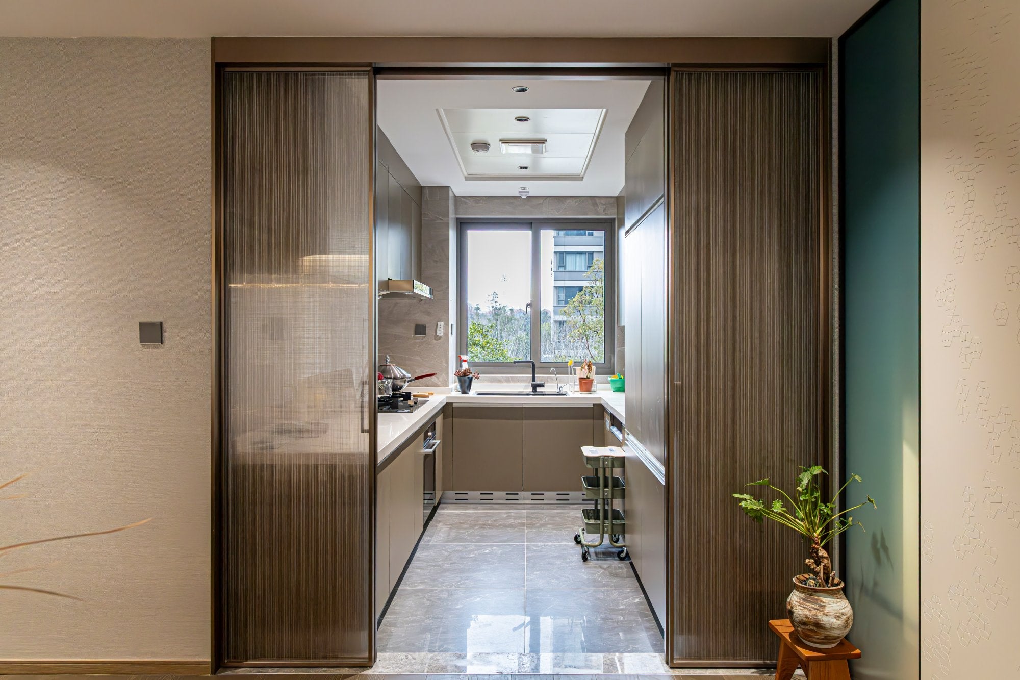 The Ultimate Guide to Grade Particleboard Suppliers for Custom Cabinets