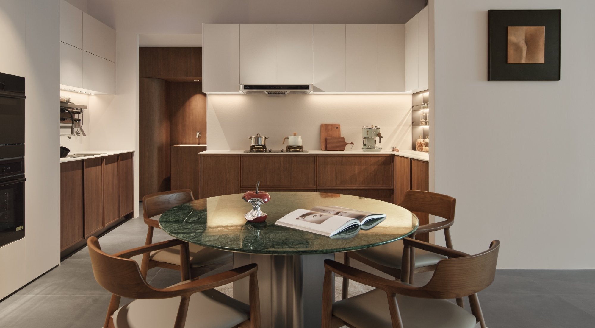 Singapore HDB French Retro Full-Home Customization: A 10-Year Expert’s Pitfall-Avoidance Guide to High-Luxury Spaces