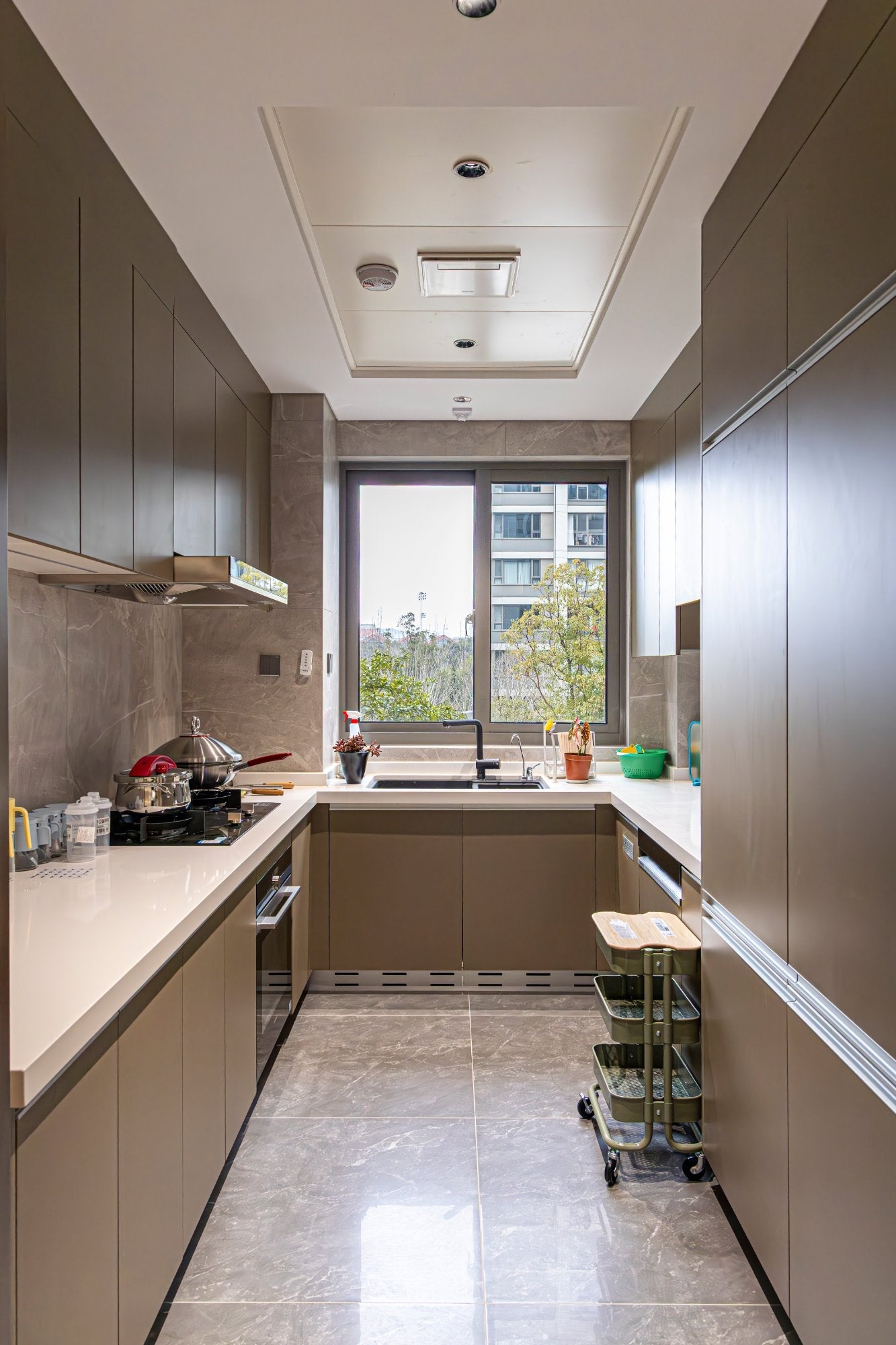 The Ultimate Guide to Bespoke Full-Home Furniture for Penthouses in Singapore: Luxury Space Customisation Strategies for 2026