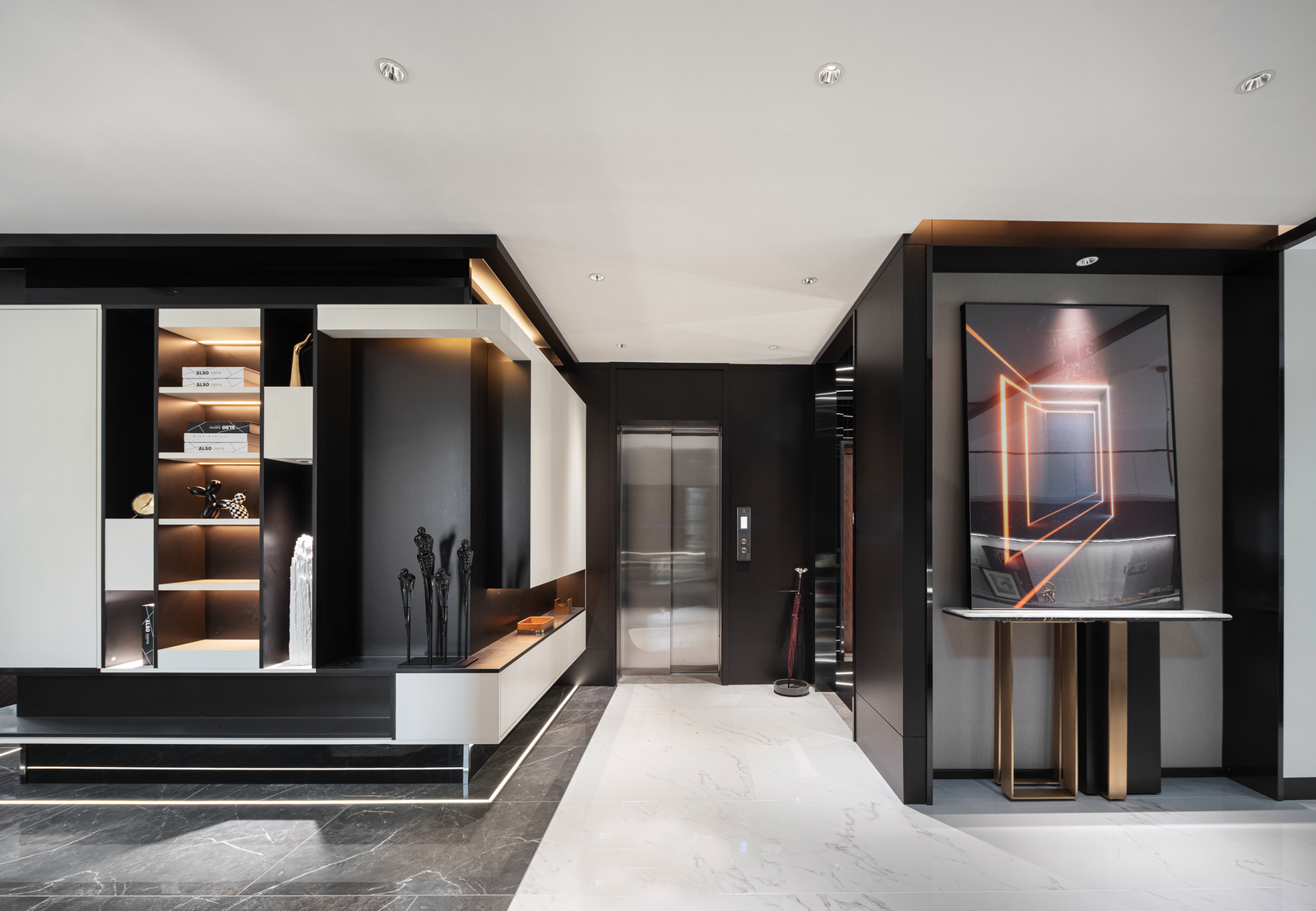 Private Quarters · Moody Warmth